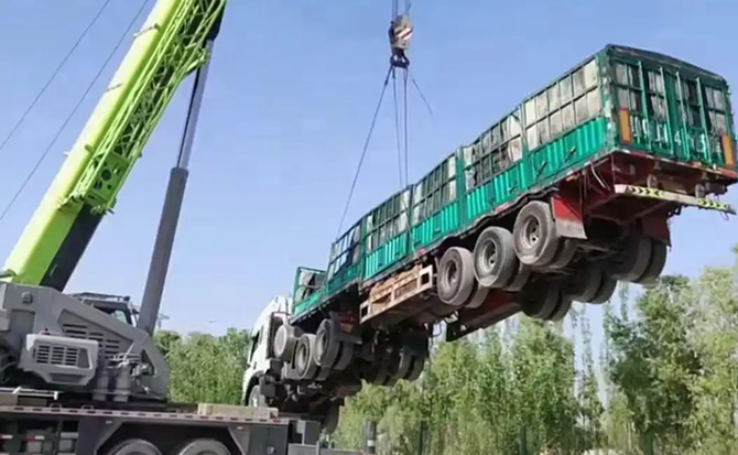 深泽道路脱困救援案例